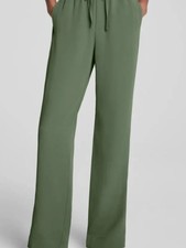 SPANX Carry-on Wide Leg Pleated Pant picture