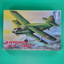 Italeri Biplane Antonov An-2 