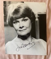 VINTAGE JUDI DENCH HAND SIGNED AUTOGRAPH PHOTO 8 X 10 WITH ~COA ACTOR picture
