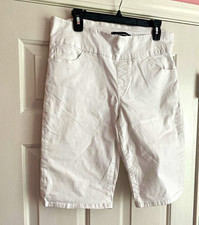 Bandolino Theadora Bermuda Shorts Women’s 12 White Solid Casual Pockets picture