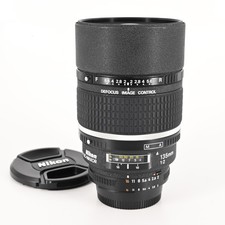 Nikon Nikkor AF 135mm f2 DC Defocus Lens #607 picture
