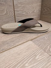 Men's Reef Phantom Bonzer Flip Flop Sandal CJ6994 Chocolate/Tan Brand New US 10 picture