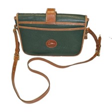 Dooney & Bourke VTG Green Leather With Tan Trim Pebble Finish Purse 11.5