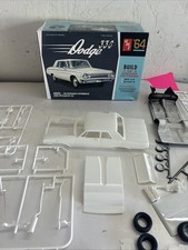 AMT 1366 1964 Dodge 330 Hardtop 383 V8 Slant 6 1/25 Plastic Model Kit picture