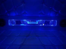 FREIGHTLINER SLEEPER LIGHT.  Without watermelon. Freightliner Classic / FLD 120 picture