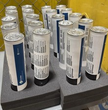 Chemours Krytox CORR 226FG, 0.8 kg / 1.76 lb cartridges/ Grease Tubes picture