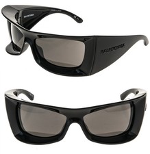 BALENCIAGA BB0156S 0156 EXTREME Oversized Wrap Black Bold Unisex Sunglasses 001 picture