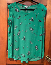 Pleione Women's XL Green Floral Chiffon Pleated Round Neck Sleeveless Blouse picture
