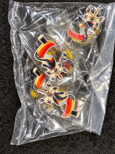 Guinness Beer Toucan Weather Vane John Gilroy Artwork Lapel Pins Lot of 5 NOS picture
