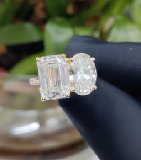 5.42CTW Emerald & Oval Cut Lab-Grown Diamond Toi et Moi Ring,E VVS IGI Certified picture