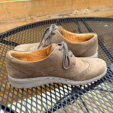 Clarks Artisan Unstructured Men's Gray Leather Wingtip Lace-Up Oxford Dress picture
