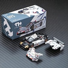 TrendsHobby 1/64 Porsche 911 GT1 LM 1998 26 Le Mans Racing Legend Diecast Car picture