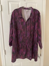 Catherines Sz 3XL Gorgeous purple, black 3/4 sleeve button Stretch Blouse picture