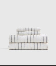 NWOT Quince European Linen Sheet Set PENCIL Stripe 4 Piece QUEEN  picture