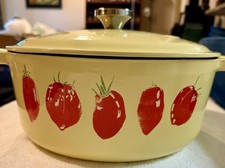 Anastasia Inciardi X Goldilocks Dutch Oven. Limited Edition picture