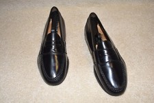 GORGEOUS COLE HAAN 