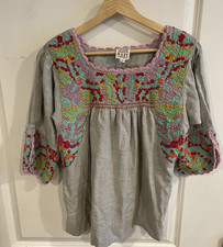Sister Mary Karmen Embroidered Floral Peasant Blouse Medium Gray Boho Folk Art picture