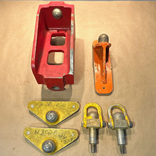 LOT OF 6 PCS AVIATION JACK PADS AND ADAPTERS LEER JET GLOBAL ?  picture