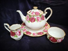 Royal Albert Old Country Roses - Old English Rose - 4 Piece Set Teapot + Creamer picture