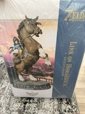 First4Figures The Legend of Zelda Link on Horseback Exclusive Edition picture