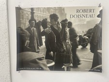 ROBERT DOISNEAU,LE BAISER,1950,RARE AUTHENTIC 1980's ART PRINT, LAST ONE picture