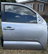 2016 - 2023 TOYOTA TACOMA FRONT RIGHT SIDE DOOR OEM Silver picture