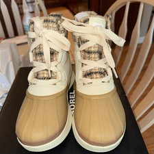 Woman's Boots SOREL Out N About Iv Chillz Waterproof picture