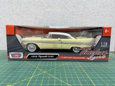 Motor Max Timeless Legends 1958 Plymouth Fury Yellow & White 1:18 Diecast Model picture
