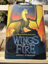 Wings of Fire Lot- 2 HB novels, 7 PB novel, VG picture