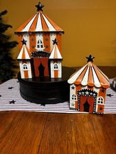 🖤🧡 New Vintage Inspired Halloween Fun House Metal Light Up Set picture