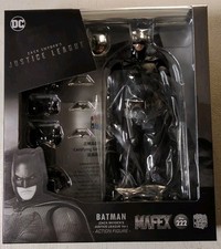 Mafex No. 222 Batman Zack Snyder's Justice League Ver. Medicom Figure New Sealed picture
