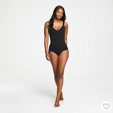 ASSETS by SPANX V-Neck Cami Shapewear Very Black NWT 10511R L Large new picture