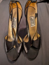 Vintage Gianni Versace Black Leather Slingback T-Strap Open Toe Heels EU 38 US 7 picture