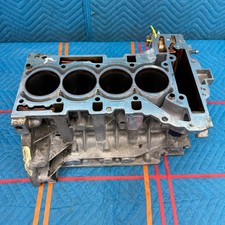 2012–2016 BMW 328i F30 N26 2.0L Engine Cylinder Block OEM 7587601 picture