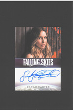 Sarah Carter Auto FLASH SMALLVILLE ROGUE CSI Rittenhouse Falling Skies Autograph picture