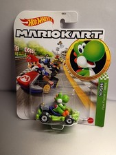 Hot Wheels Mario Kart Yoshi Pipe Frame 1:64 Scale Diecast Green Car Must See picture