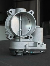 Throttle Body 3.5L Ford F-150 Expedition BL3Z9E926A BL3Z9E926B 2011-2018 picture