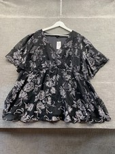 Torrid Peplum Velvet Burnout Blouse Top Women 4 Black Floral Surplice Neck Lined picture