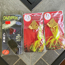 Cavitron Buzzbait Series 1/4oz Black 3pk Hand Tied Skirt Mustad Hooks Bass picture