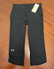 NWT Under Armour Women’s Fly-By Compression Capris - Black - Size Small picture