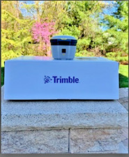 Trimble R2 GNSS Reciever Excellent Cm accuracy With TSC3 Data collector picture