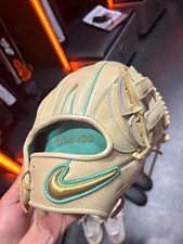 Very Rare Nike Shado Elite J - Outfield Glove #67/120 13in picture