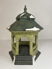 Santa's Workbench Collection 2001 Porcelain Gazebo Excellent Condition With Box picture