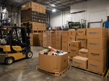 walmart shelf pulls assorted retail merchandise general goods liquidation lot picture