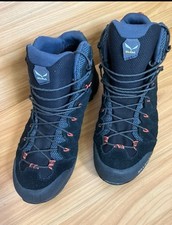 SALEWA Men's Mid ALP's Black Sueded hiking boots US 9 Regular Width 