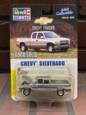 REVELL 1:64 Diecast #89 STOCK TRUCKS 1997-2003 ~ Chevy Silverado Silver picture