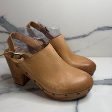 Kork-Ease Women's Tan Distressed Leather Studded Darby Clogs Sz 11 Boho Festival picture