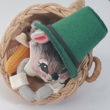 1992 Annalee 7” Pilgrim Mouse in Cornucopia with Green Hat picture