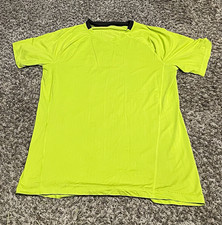 Lululemon Men's Yellow Activewear T-Shirt picture
