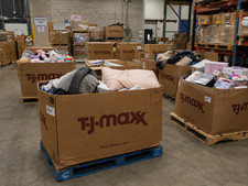 Amazon Wholesale Lot Home Goods Fast Moving Retail Inventory picture